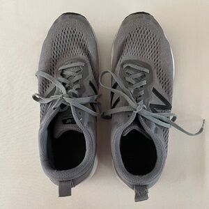 New Balance Men's Fresh Foam Arishi V3 Running Shoe -‎ Size 9.5.